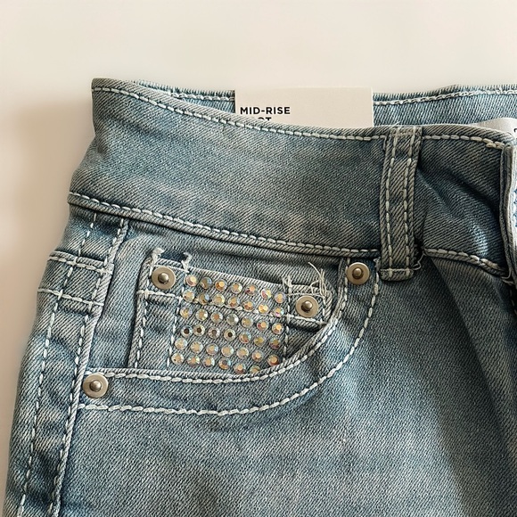 Rue21 Mid - Rise Boot Ultimate Stretch Flare Jean Size 6 - Picture 5 of 13